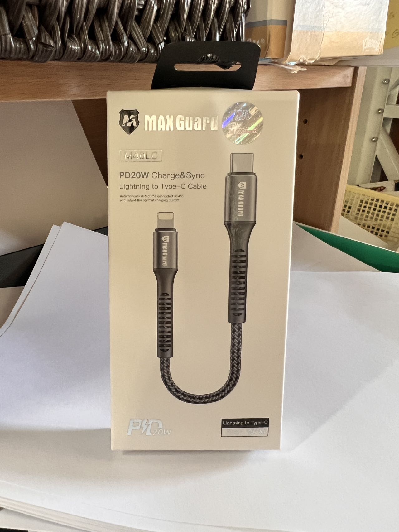 MaxGuard Lightning to C Cable 25cm M40LC