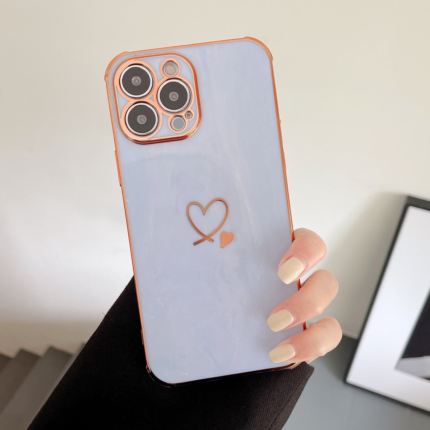 Marble Looking Heart Case 13/14
