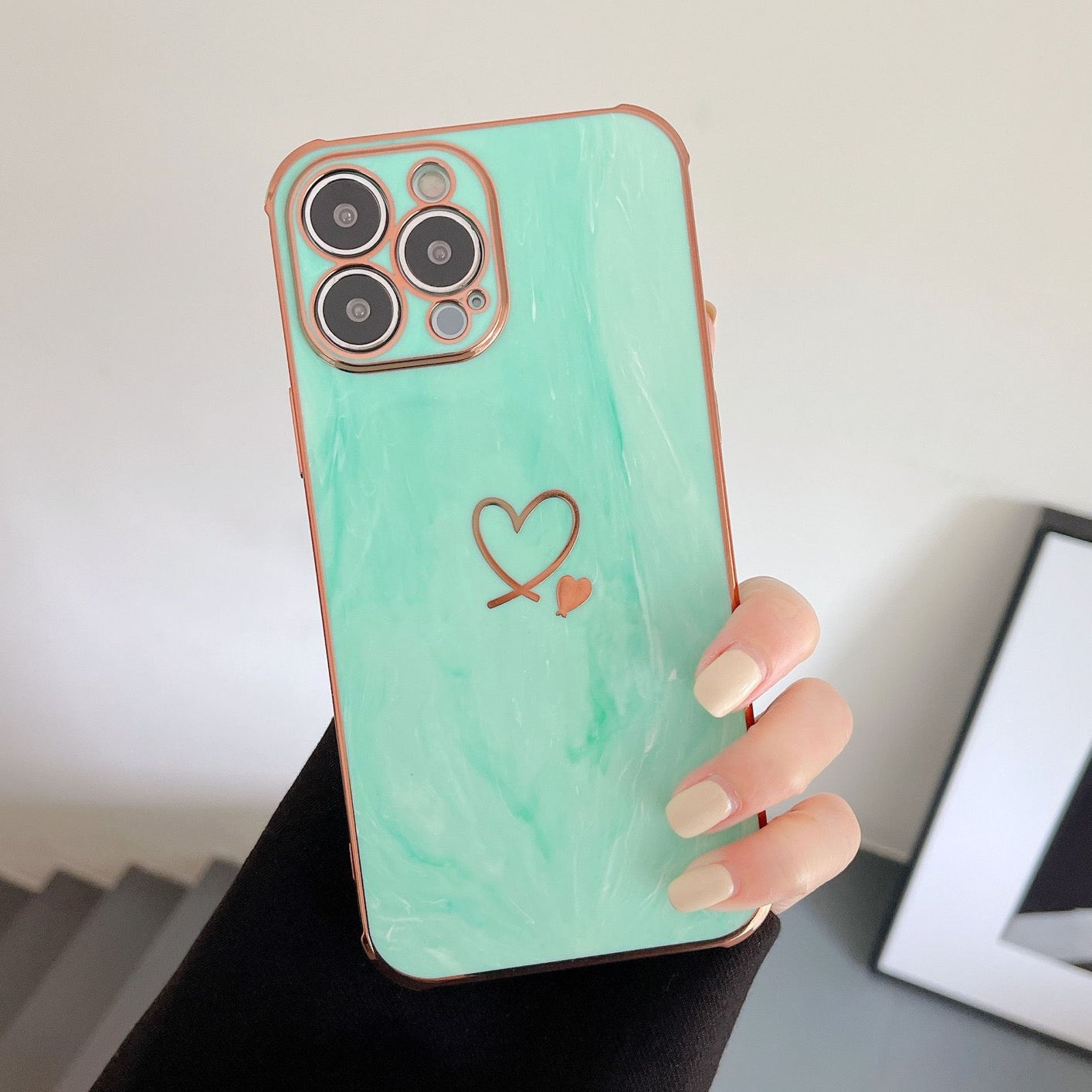 Marble Looking Heart Case 13/14