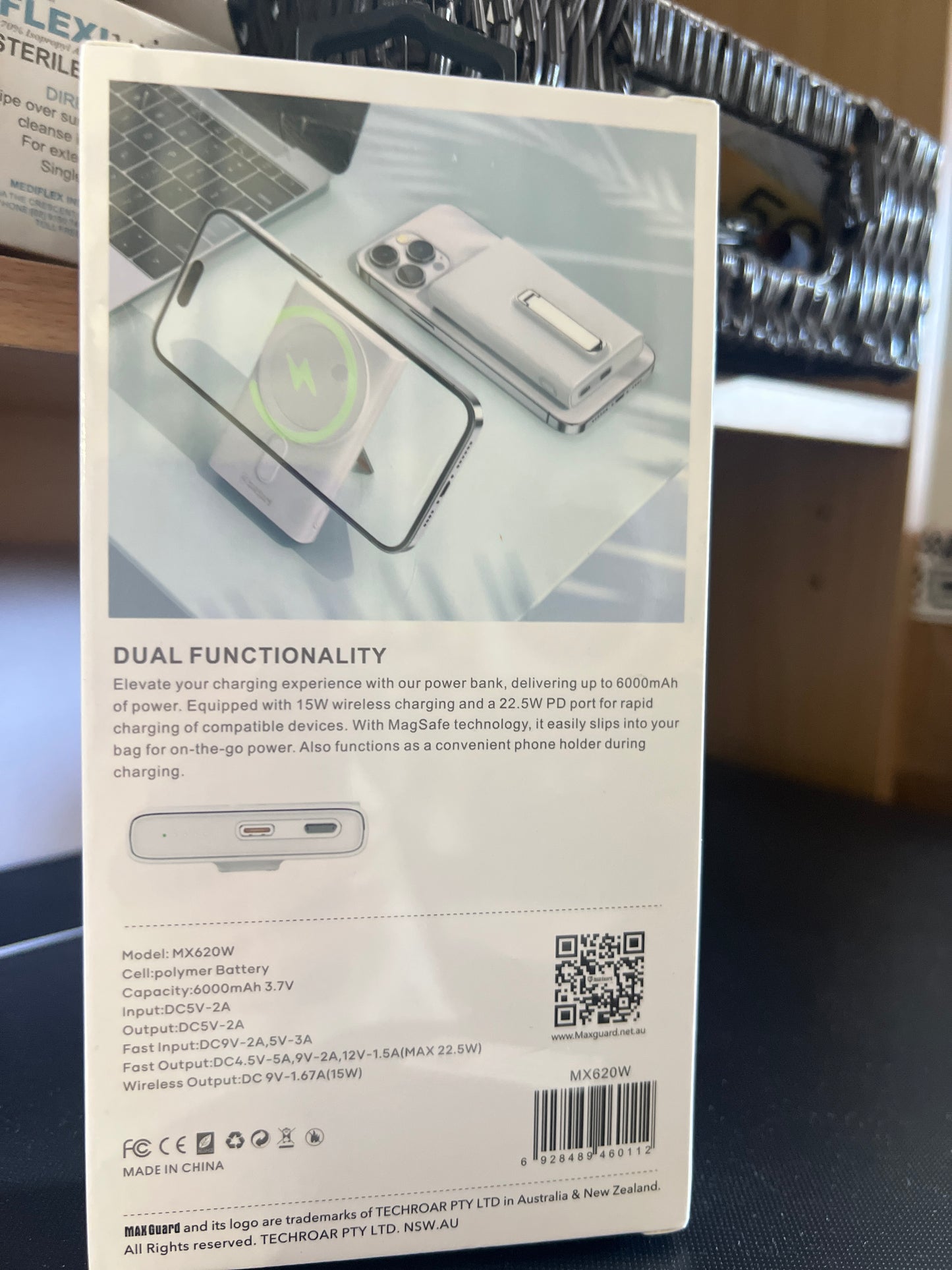 Max 6000 Wireless Charging Power Bank MX620W