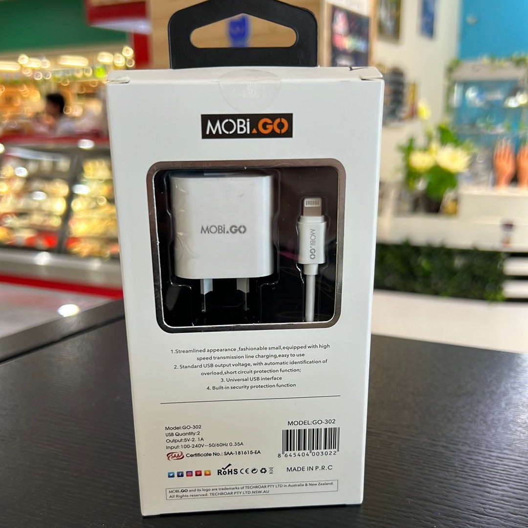 Mobi Wall Charger Set Lightning Go302